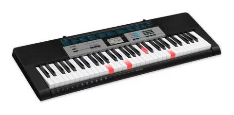 Teclado Casio Lk 136 Con 61 Teclas Iluminadas