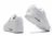 Air Max 90 "Triple White" na internet