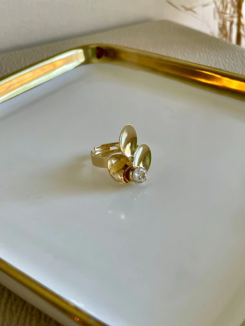 ANEL OVAL TRIPLO C/ PONTO DE LUZ (F.O.) 29000