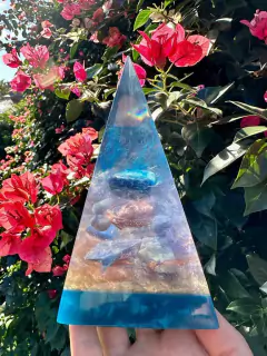 Pirâmide Orgonite Nubia P Meditação - comprar online