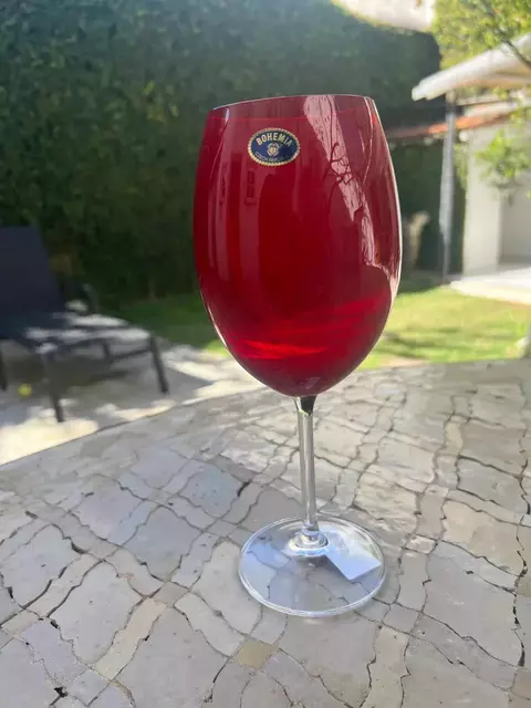 TACA GASTRO CRISTAL ECOLOGICO LIVRE DE CHUMBO PARA AGUA 580ML VERMELHA