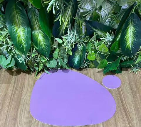 LUGAR AMERICANO DUPLA FACE IMPERMEAVEL ORGANICO COL CORES E FORMAS LILAS/OFF COURO ECOLOGICO 46X38CM C/PORTA COPOS