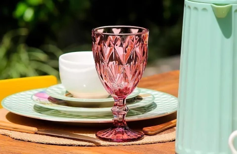 TACA PARA AGUA DE VIDRO SODO-CALCICO DIAMOND LILAS 325ML