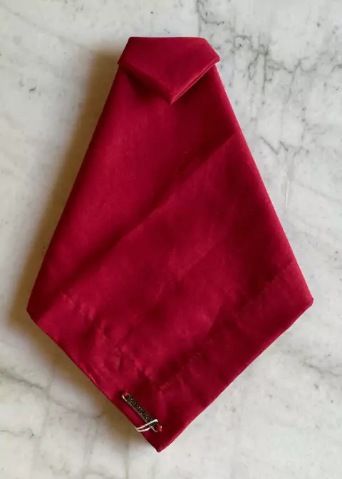 GUARDANAPO BORDO ALGODAO 42X42CM