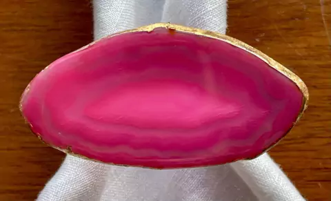 PORTA GUARDANAPO AGATA ROSA C/DOURADO
