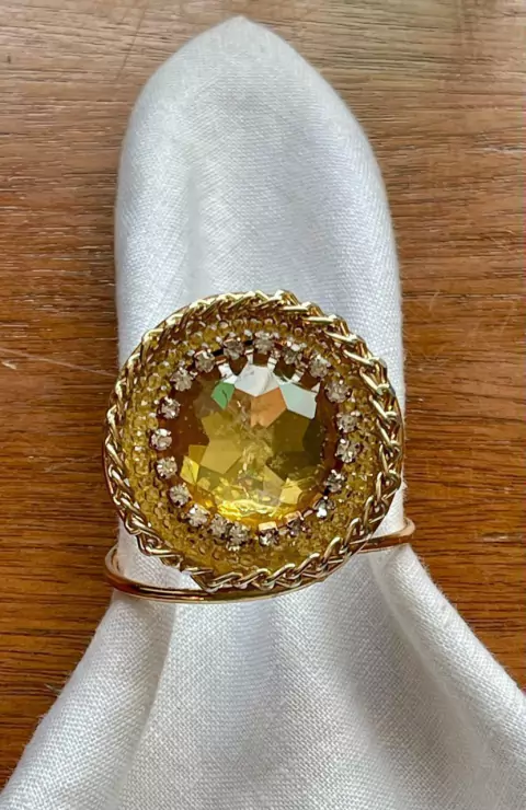 PORTA GUARDANAPO PEDRA AMARELA COM STRASS