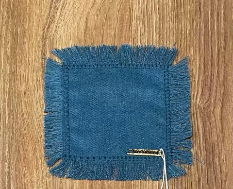 PORTA COPO LINHO AZUL PETROLEO DESFIADO BORDADO