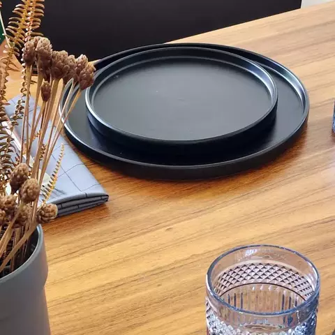 PRATO DE LANCHE EDGE PRETO