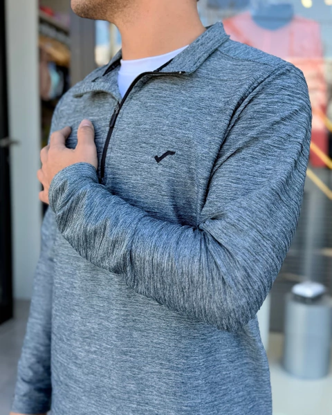 BUZO DARIJ GRIS LABRADO - comprar online