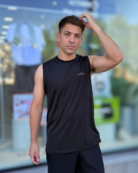 Musculosa DRING Negra - comprar online