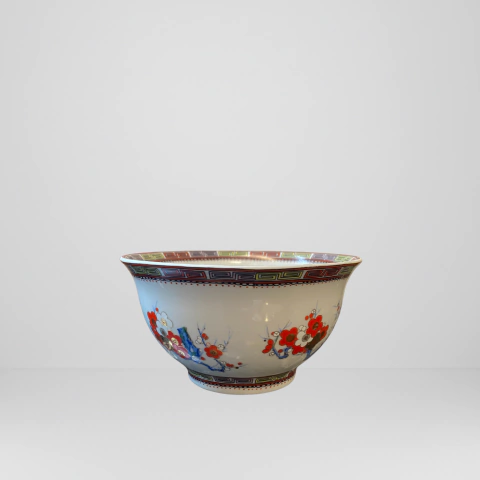 CACHEPOT EM PORCELANA JAPONESA COM FLORES