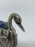 CISNE DE PRATA COM PEDRA AZUL - Coisas de Família