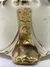 POTICHE PORCELANA BRANCA COM DOURADO - Coisas de Família