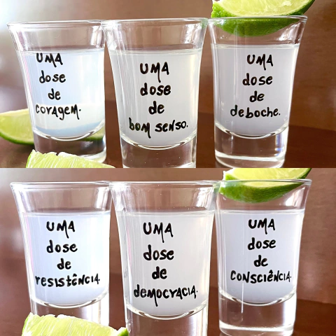 kit com 6 copinhos shot vidro 60ml