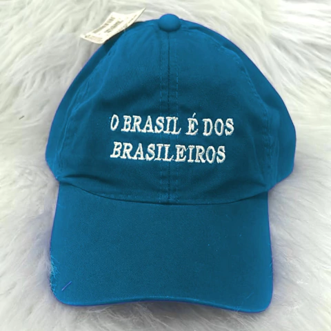 Boné “O Brasil é dos brasileiros” (petróleo) - comprar online