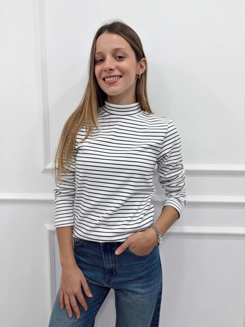 Polera polar rayas