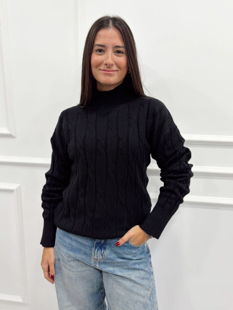 Sweater isa