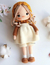 Receita Boneca Asya Vestido Jardineira Amigurumi - PDF
