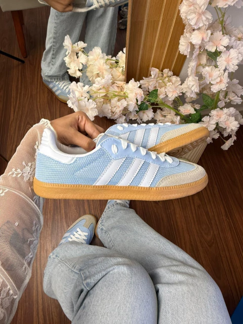 Adidas Sambas Celeste