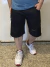 Bermuda Masculina Jeans Preto Barra Desfiada com Rasgo Plus Size - comprar online