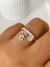 anillo con dije corazón y nena