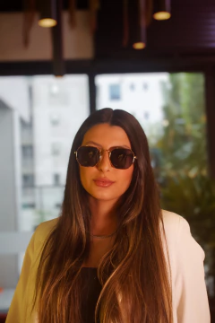 Óculo de Sol Napoles Gold Preto na internet