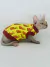 UV Gatinhos fundo amarelo