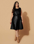 Saia Plus Size Midi Evasê Couro Fake na internet