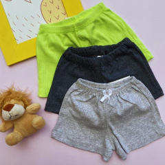 Shortcito básico gris en internet