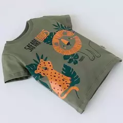 Remera Safari Tour verde en internet