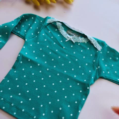 Remera Lunares verde - comprar online