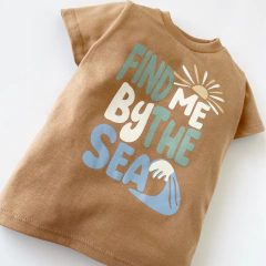 Remera By the sea en internet