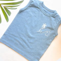 Musculosa Palm celeste - comprar online