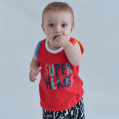 Musculosa Super Hero en internet