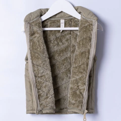 Chaleco con corderito verde en internet