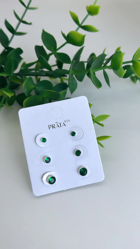 Brinco Trio Zirconias Verde