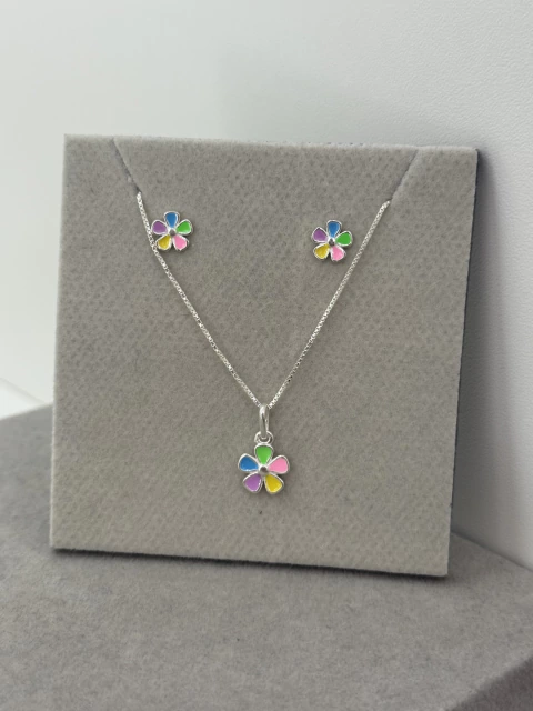 Conjunto Florzinha Colorido