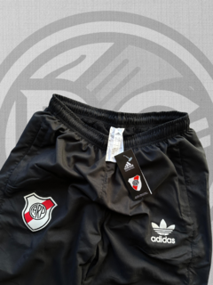 Imagen de Conjunto Alternativo River Plate 2025