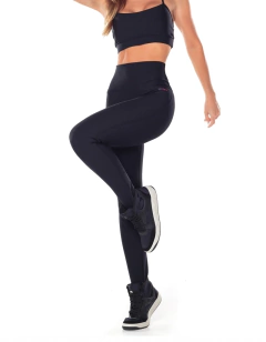 Fusô Sculpting Cosmic Vestem