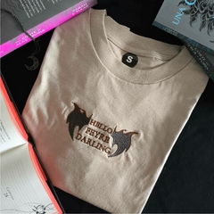 PREVENTA (leer la descripción) Remera bordada Hello Feyre - comprar online