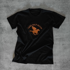 PREVENTA (Leer descripción) - Remera bordada Camp Half-Blood - comprar online