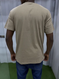 CAMISETA QUIKSILVER IMPAIRED LOGO DNA COLEÇÃO VERÃO 2026/27 - comprar online
