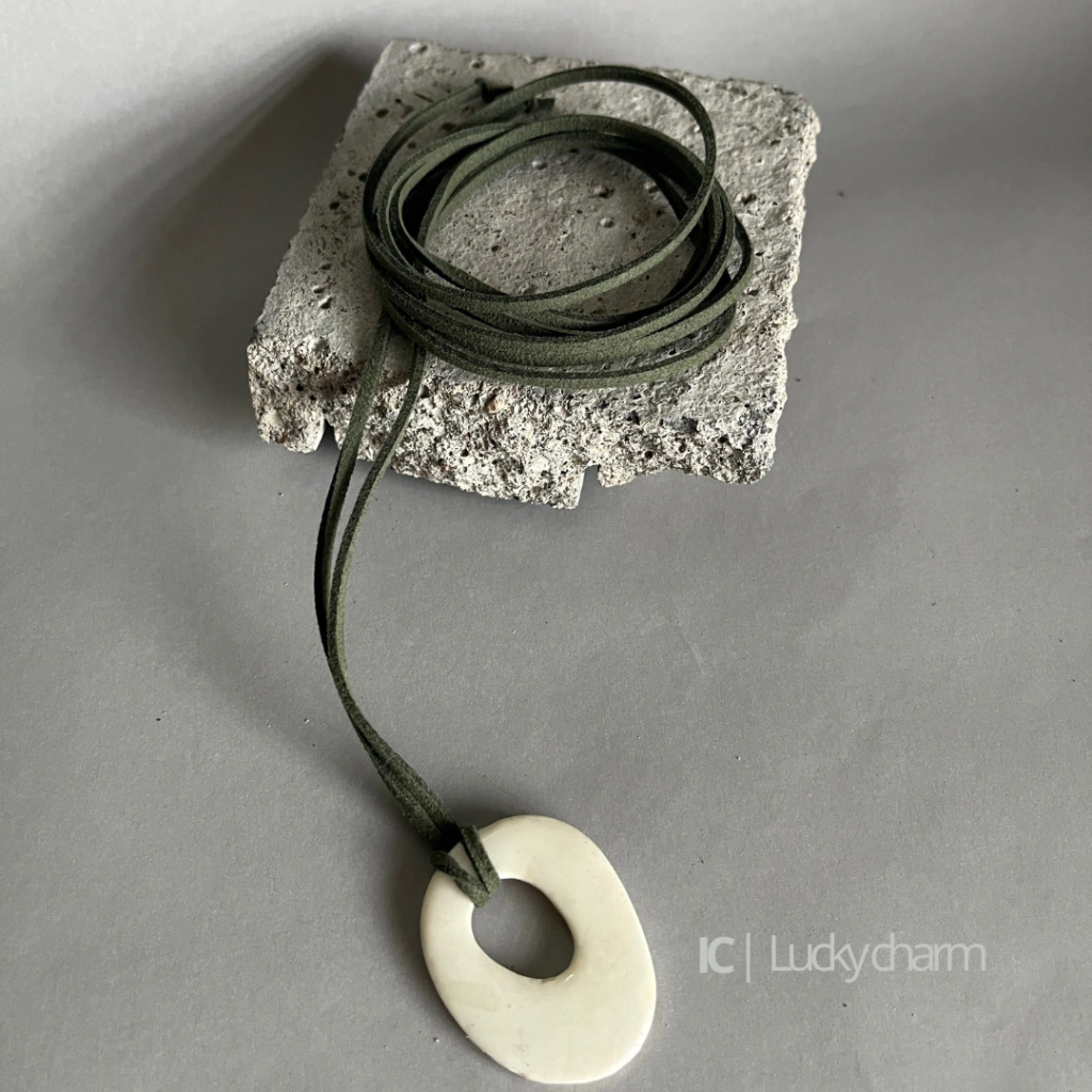 Collar Valeria