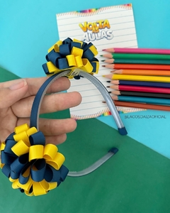 Arco Pompom Escolar