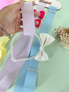 Porta Laços e Tiaras na internet