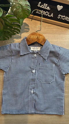 Camisa Vichy Azul Marinho e Branca