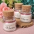 Lembrancinha Vela Perfumada com Florzinha na internet