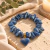Pulseira de Quartzo Azul Natural com Pingente Coração – Calma, Serenidade e Equilíbrio Emocional