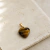 Mini Pingente Coração de Olho de Tigre Natural Dourado - comprar online