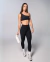 Calça Shape Street Preta - Alta compressão, Bolso, Recortes que valorizam - comprar online